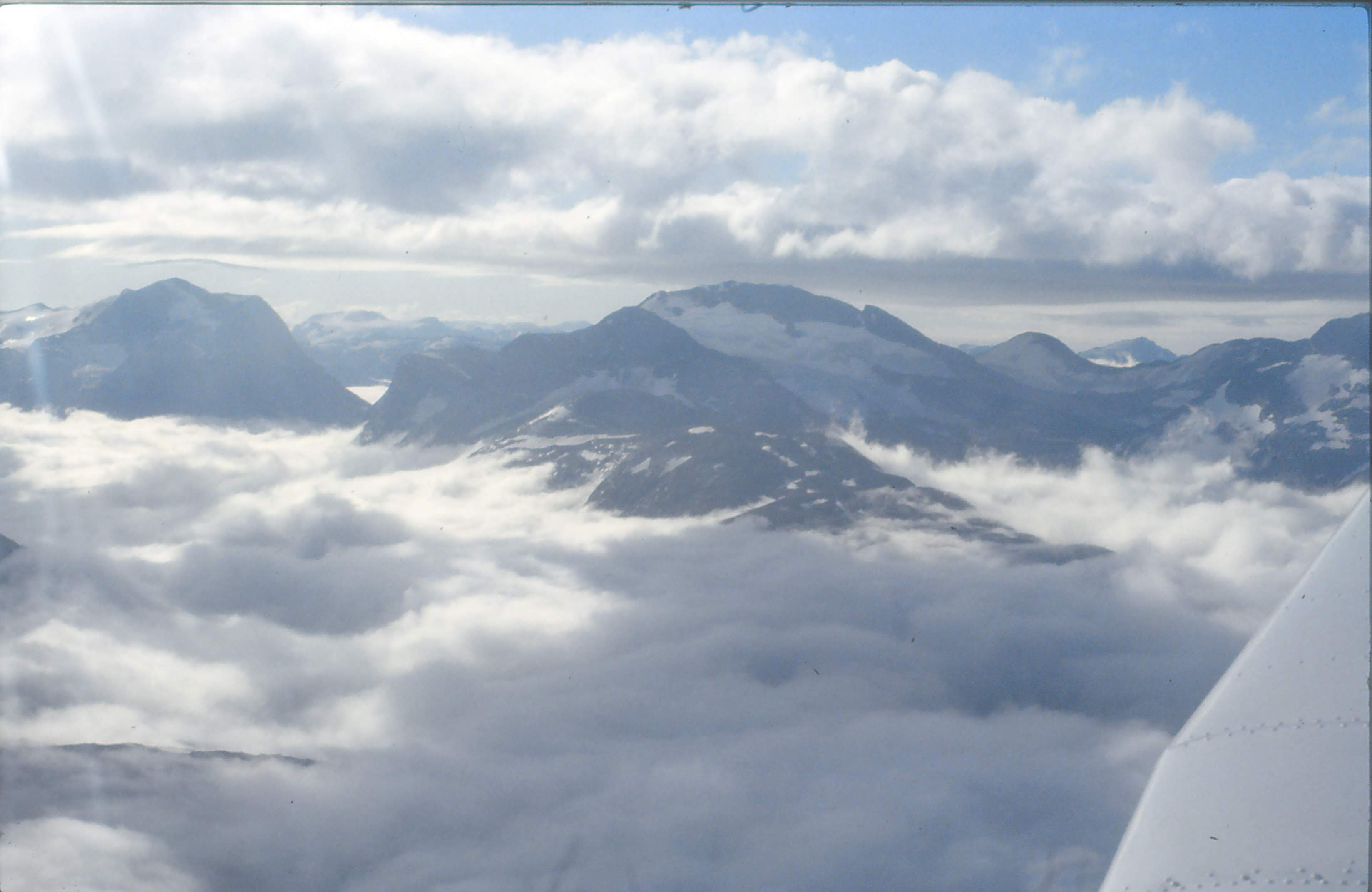 Skal nå max. 15000 feet højde over isen.jpg